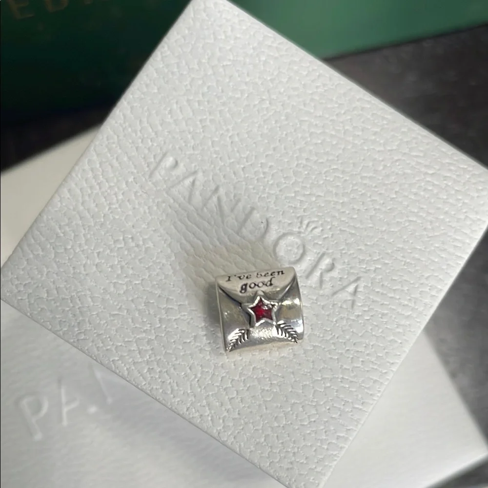 Pandora Letter To Santa At The North Pole with Red Translucent Glazed Star Charm - Picture 2 of 4